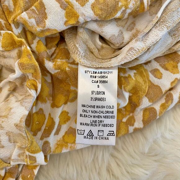 Marlowe Sirena Leopard Buttoned Romper Small - Picture 4 of 8